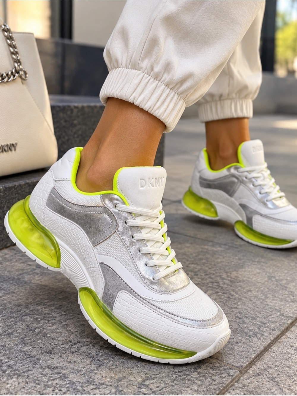 DKNY Avi Women’s Chunky Sneakers White Silver Neon Green Size 10 New
